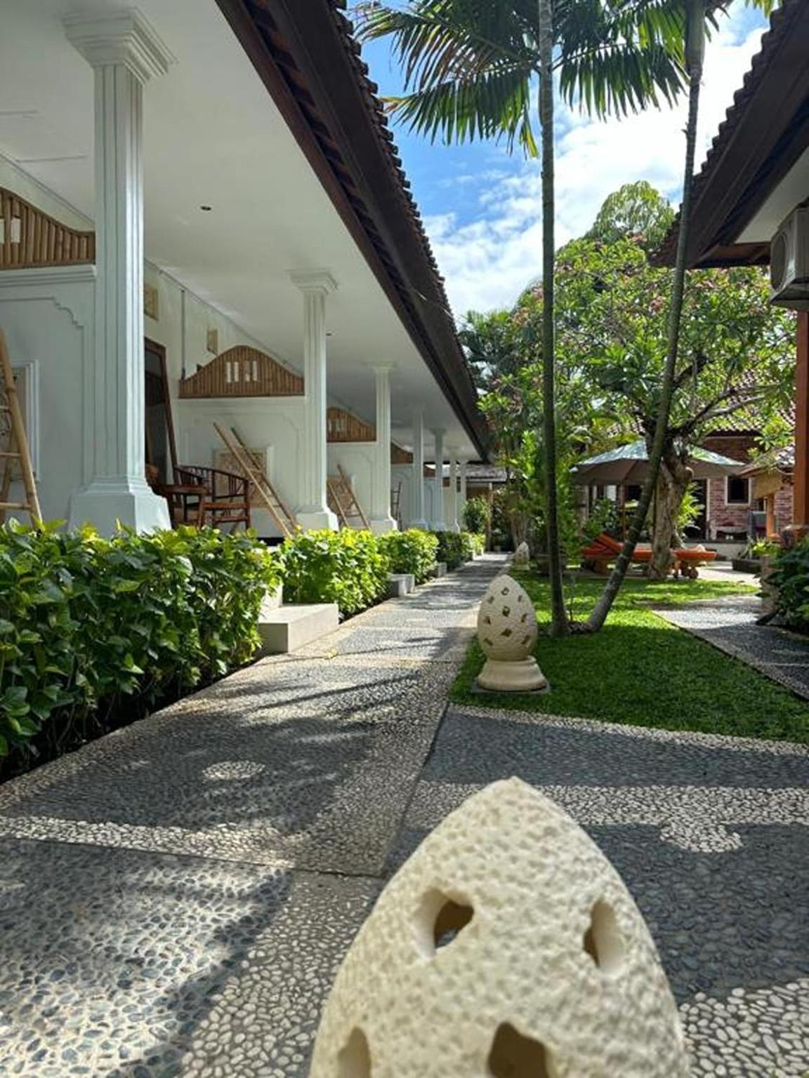 Tiga Naga Villa Denpasar  Exterior photo